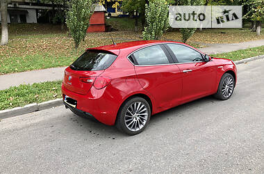 Хетчбек Alfa Romeo Giulietta 2013 в Києві