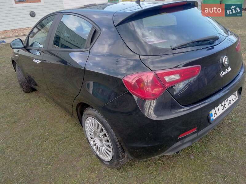 Хетчбек Alfa Romeo Giulietta 2010 в Коломиї