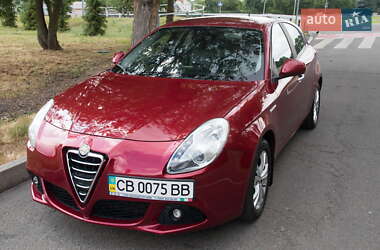 Хэтчбек Alfa Romeo Giulietta 2012 в Чернигове