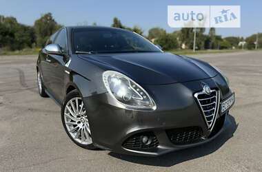 Хэтчбек Alfa Romeo Giulietta 2013 в Львове