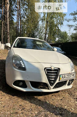 Хэтчбек Alfa Romeo Giulietta 2012 в Киеве