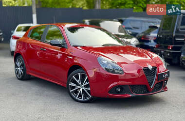 Хэтчбек Alfa Romeo Giulietta 2020 в Киеве