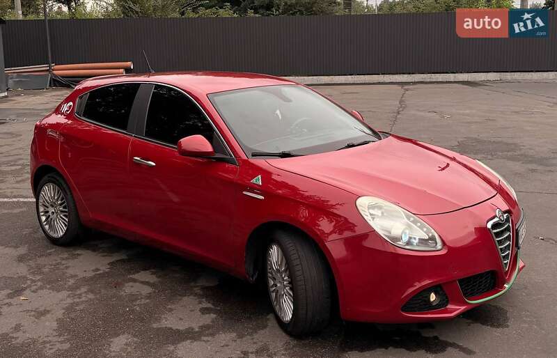 Хетчбек Alfa Romeo Giulietta 2010 в Броварах фото 3 Хетчбек Alfa Romeo Giulietta 2010 в Броварах