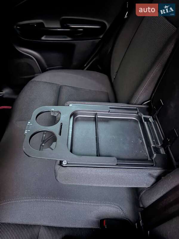 Хетчбек Alfa Romeo Giulietta 2010 в Броварах фото 13 Хетчбек Alfa Romeo Giulietta 2010 в Броварах