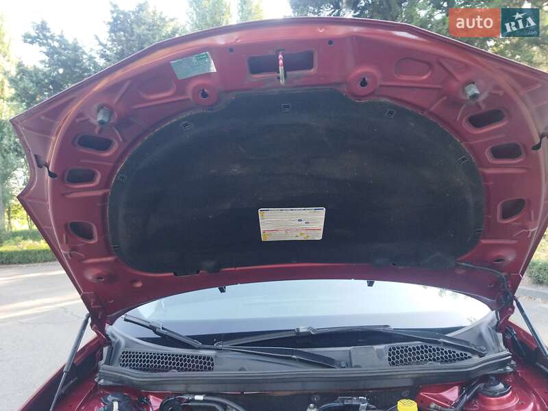 Хэтчбек Alfa Romeo Giulietta 2012 в Киеве