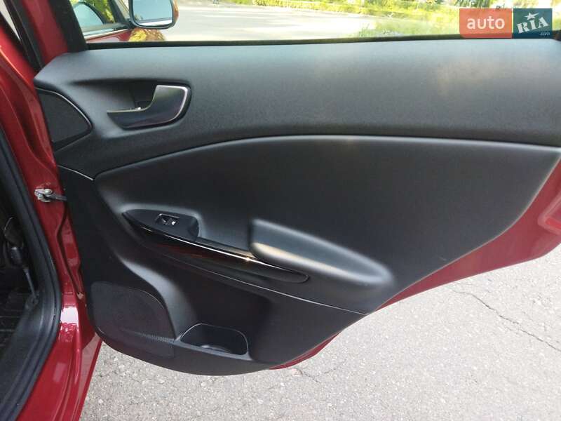 Хэтчбек Alfa Romeo Giulietta 2012 в Киеве