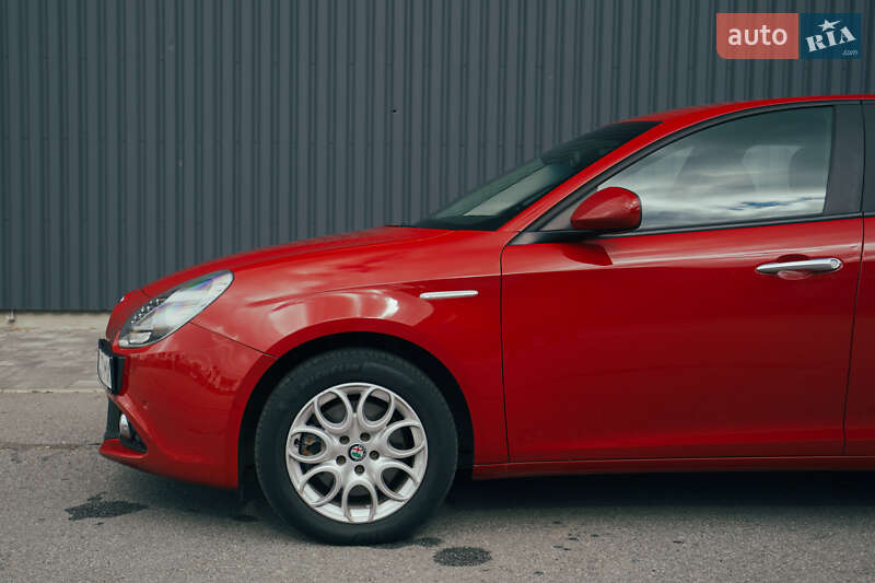 Хэтчбек Alfa Romeo Giulietta 2019 в Харькове фото 5 Хэтчбек Alfa Romeo Giulietta 2019 в Харькове