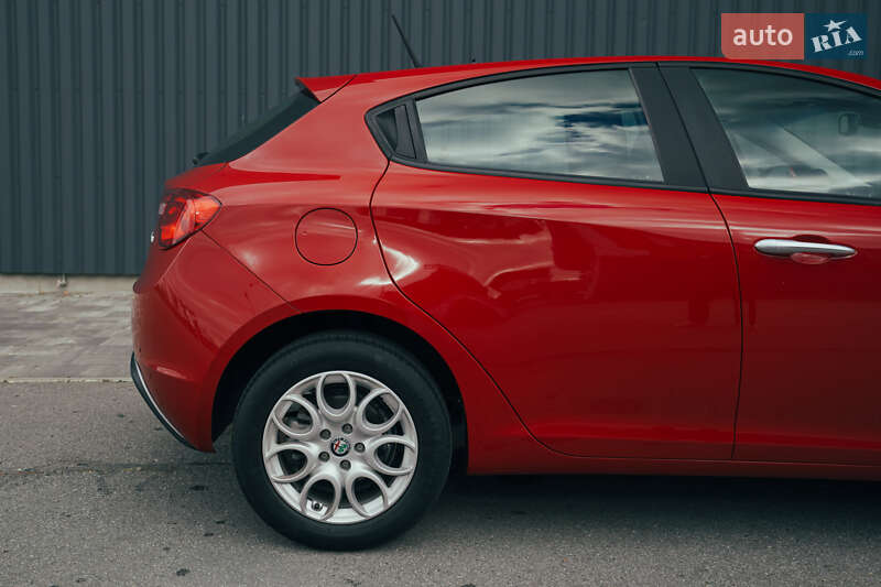 Хэтчбек Alfa Romeo Giulietta 2019 в Харькове фото 11 Хэтчбек Alfa Romeo Giulietta 2019 в Харькове