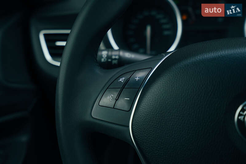 Хэтчбек Alfa Romeo Giulietta 2019 в Харькове фото 30 Хэтчбек Alfa Romeo Giulietta 2019 в Харькове