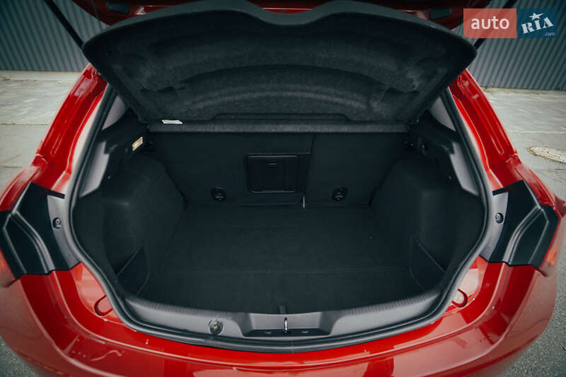 Хэтчбек Alfa Romeo Giulietta 2019 в Харькове фото 51 Хэтчбек Alfa Romeo Giulietta 2019 в Харькове