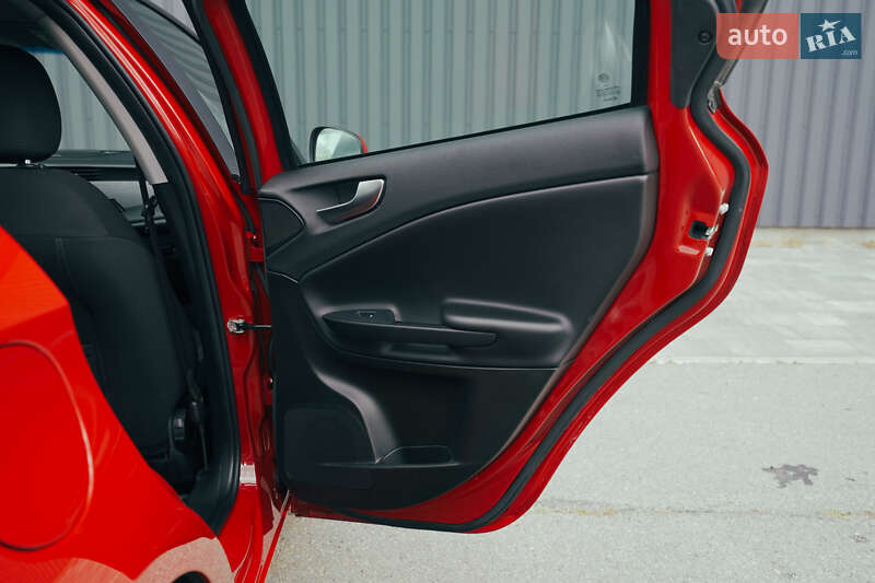 Хэтчбек Alfa Romeo Giulietta 2019 в Харькове фото 53 Хэтчбек Alfa Romeo Giulietta 2019 в Харькове