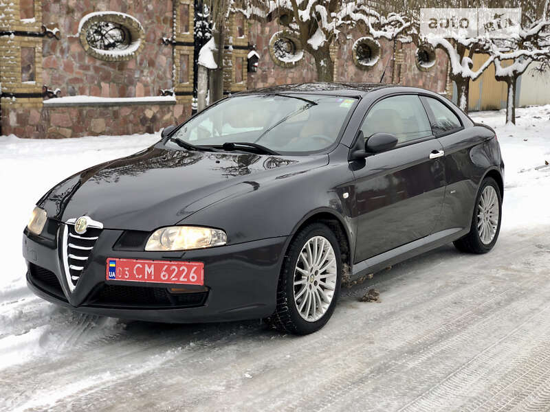 Купе Alfa Romeo GT 2005 в Киеве