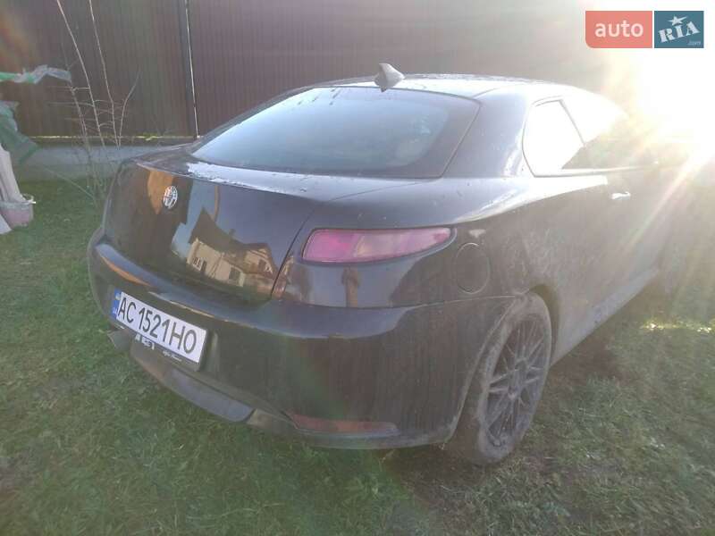 Купе Alfa Romeo GT 2004 в Владимире