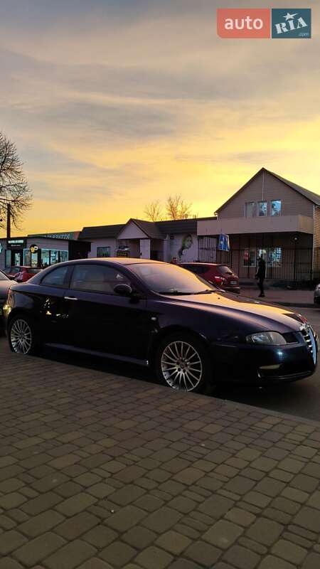 Купе Alfa Romeo GT 2006 в Києві