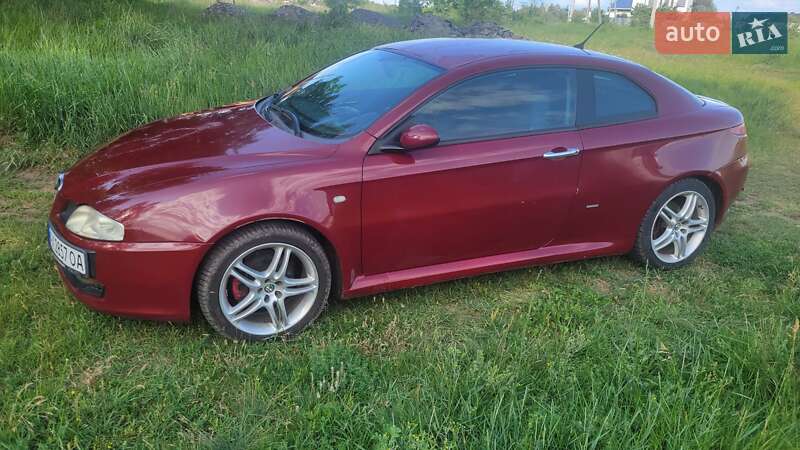 Alfa Romeo GT 2005