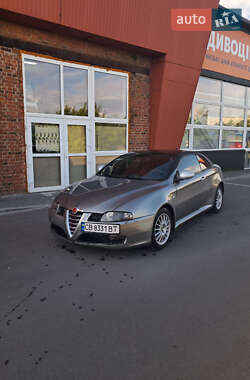 Купе Alfa Romeo GT 2004 в Чернігові