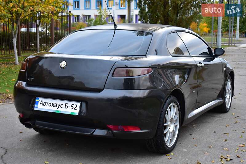 Купе Alfa Romeo GT 2005 в Киеве фото 3 Купе Alfa Romeo GT 2005 в Киеве