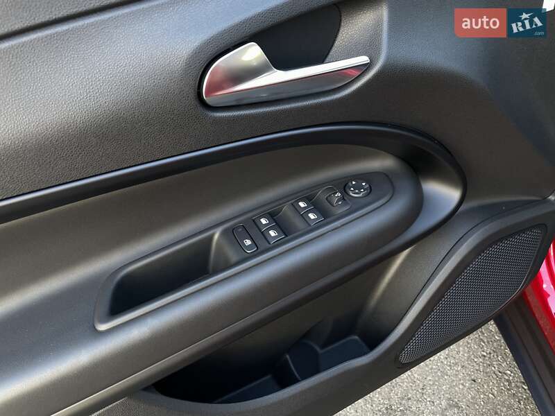 Внедорожник / Кроссовер Alfa Romeo Junior 2024 в Киеве фото 42 Внедорожник / Кроссовер Alfa Romeo Junior 2024 в Киеве