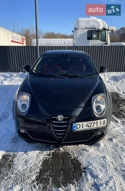 Хетчбек Alfa Romeo MiTo 2010 в 