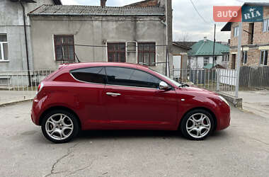 Хэтчбек Alfa Romeo MiTo 2011 в 