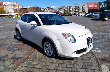 Хэтчбек Alfa Romeo MiTo 2011 в 