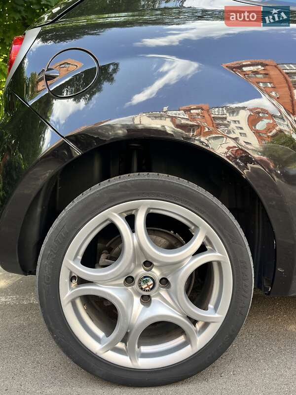 Хэтчбек Alfa Romeo MiTo 2011 в Тернополе