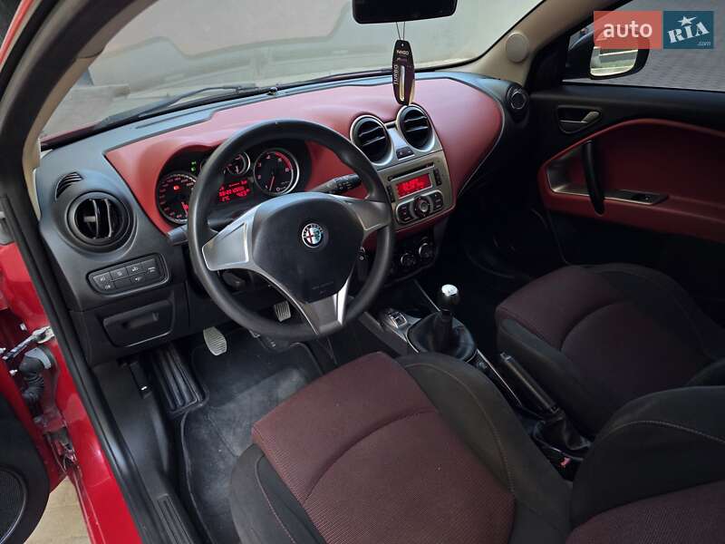 Хэтчбек Alfa Romeo MiTo 2010 в Тернополе