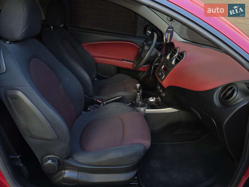 Хэтчбек Alfa Romeo MiTo 2010 в Тернополе