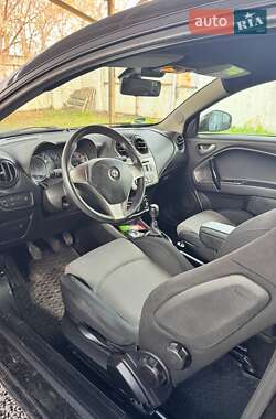 Хэтчбек Alfa Romeo MiTo 2009 в Кременчуге