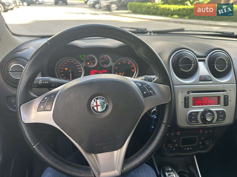 Хетчбек Alfa Romeo MiTo 2012 в Івано-Франківську