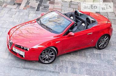Кабриолет Alfa Romeo Spider 2008 в 