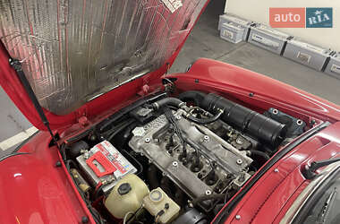 Кабриолет Alfa Romeo Spider 1987 в 