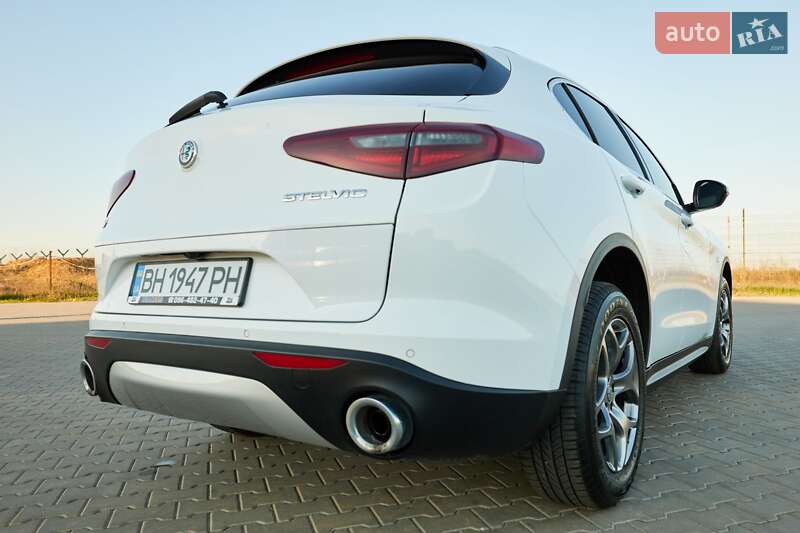 Внедорожник / Кроссовер Alfa Romeo Stelvio 2018 в Одессе