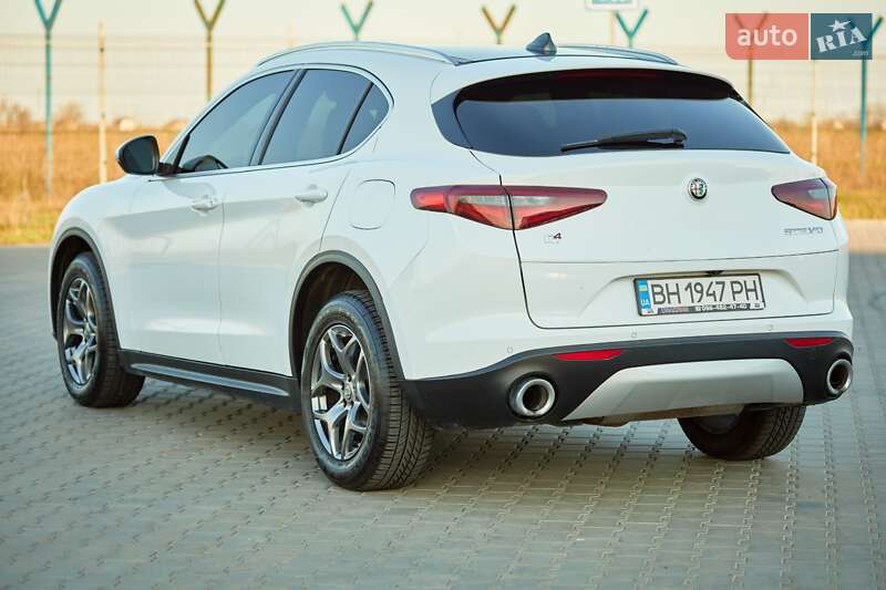 Внедорожник / Кроссовер Alfa Romeo Stelvio 2018 в Одессе