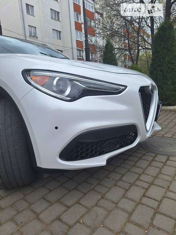 Внедорожник / Кроссовер Alfa Romeo Stelvio 2018 в Черновцах