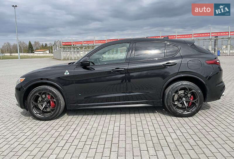 Позашляховик / Кросовер Alfa Romeo Stelvio 2018 в Львові