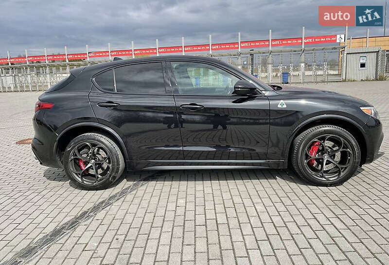 Позашляховик / Кросовер Alfa Romeo Stelvio 2018 в Львові