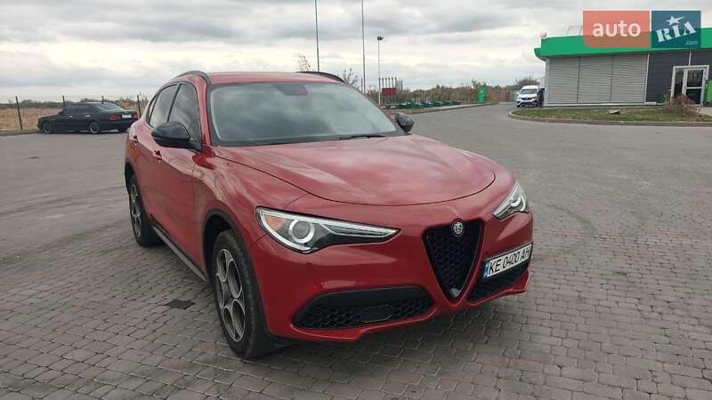 Позашляховик / Кросовер Alfa Romeo Stelvio 2017 в Дніпрі