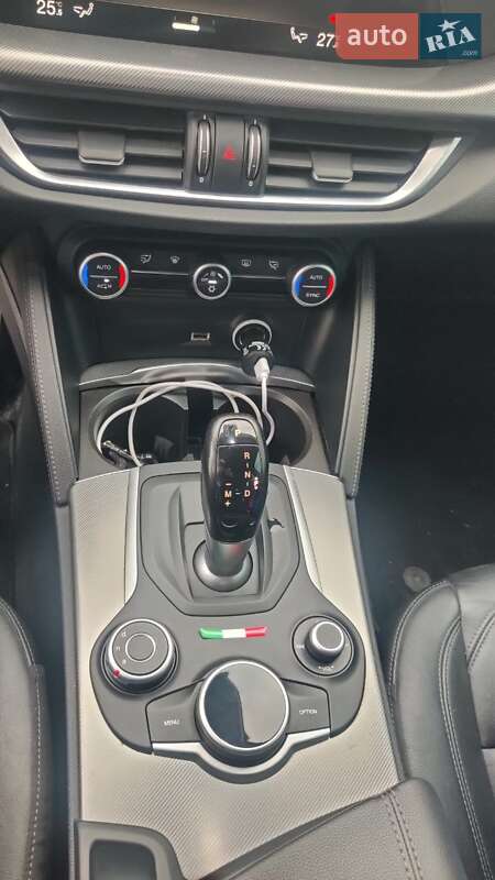 Позашляховик / Кросовер Alfa Romeo Stelvio 2017 в Дніпрі