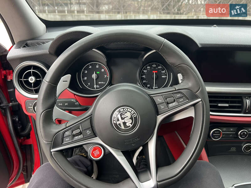 Внедорожник / Кроссовер Alfa Romeo Stelvio 2018 в Харькове