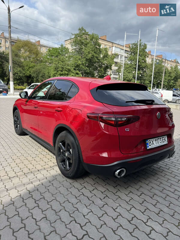 Позашляховик / Кросовер Alfa Romeo Stelvio 2018 в Хмельницькому