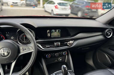 Позашляховик / Кросовер Alfa Romeo Stelvio 2018 в 