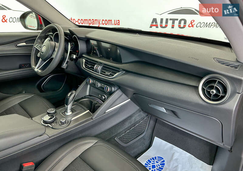Позашляховик / Кросовер Alfa Romeo Stelvio 2017 в Львові