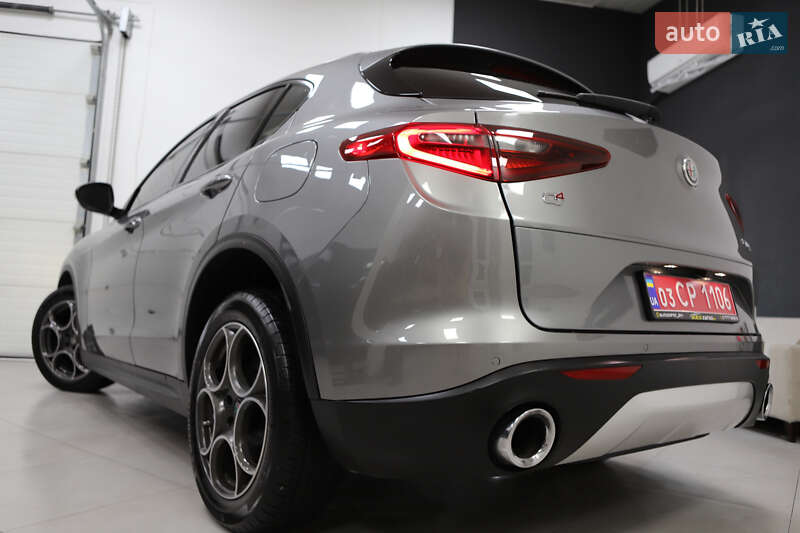 Позашляховик / Кросовер Alfa Romeo Stelvio 2018 в Дрогобичі