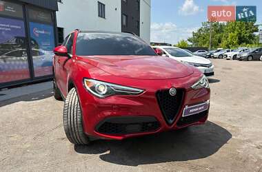 Внедорожник / Кроссовер Alfa Romeo Stelvio 2017 в 