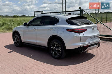 Внедорожник / Кроссовер Alfa Romeo Stelvio 2018 в 