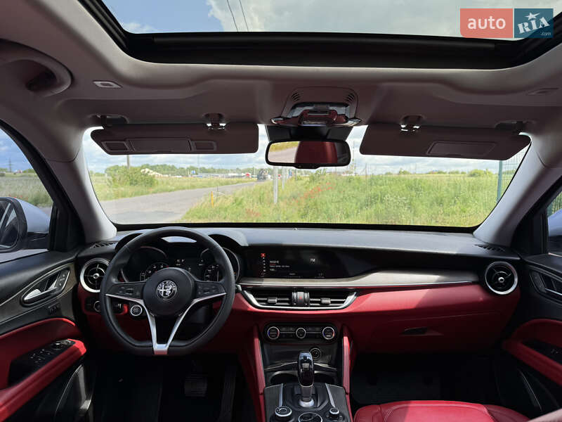 Внедорожник / Кроссовер Alfa Romeo Stelvio 2018 в Ровно фото 35 Внедорожник / Кроссовер Alfa Romeo Stelvio 2018 в Ровно