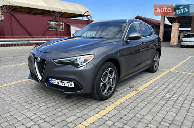 Позашляховик / Кросовер Alfa Romeo Stelvio 2017 в Львові