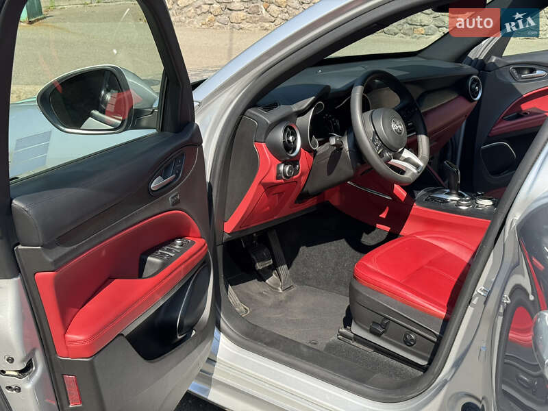 Внедорожник / Кроссовер Alfa Romeo Stelvio 2021 в Киеве