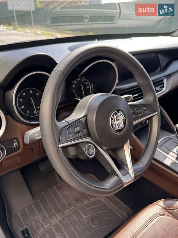 Внедорожник / Кроссовер Alfa Romeo Stelvio 2017 в Киеве